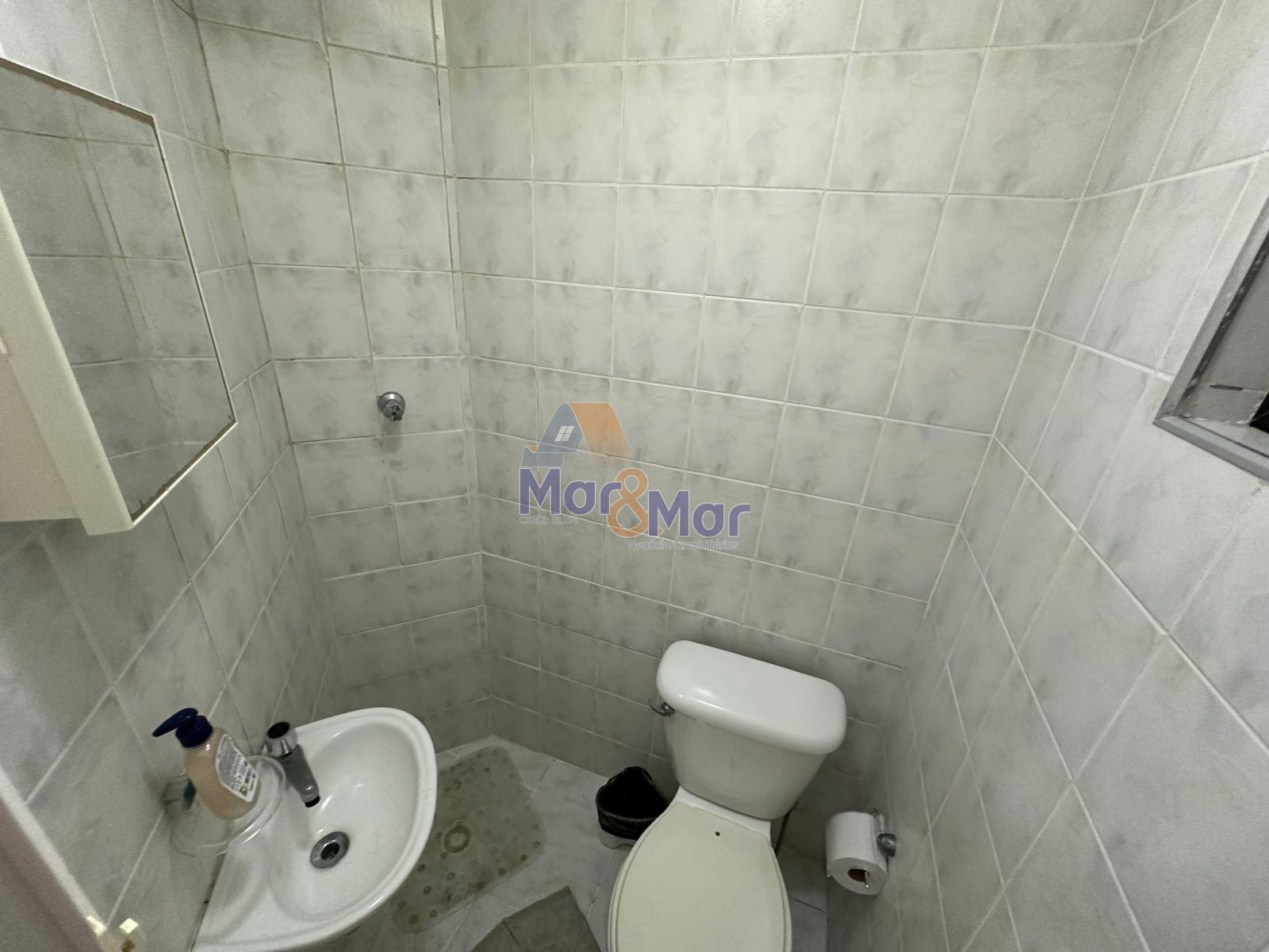 Apartamento na Praia da Enseada, Guarujá - SP