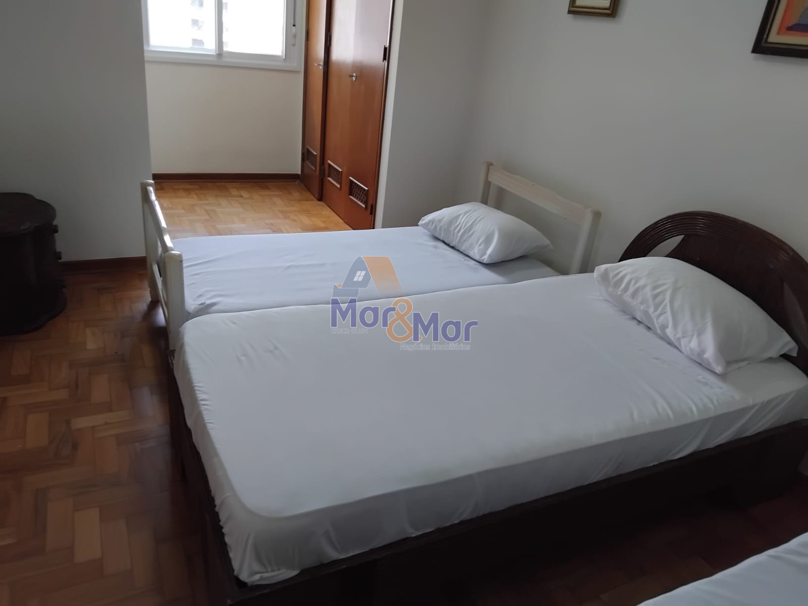 Apartamento Frente ao Mar nas Pitangueiras, Guarujá - SP