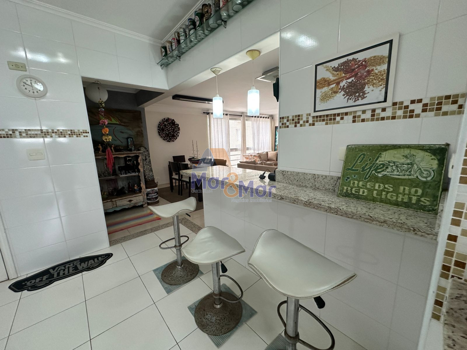 Apartamento Frente ao Mar, Pitangueiras, Guarujá - SP