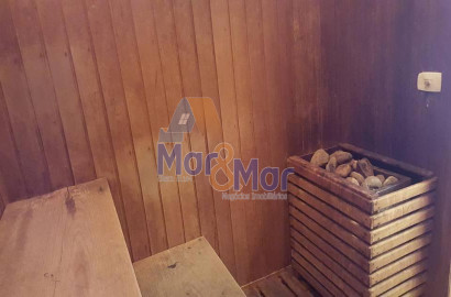 Apartamento na Praia das Pitangueiras, Guarujá - SP