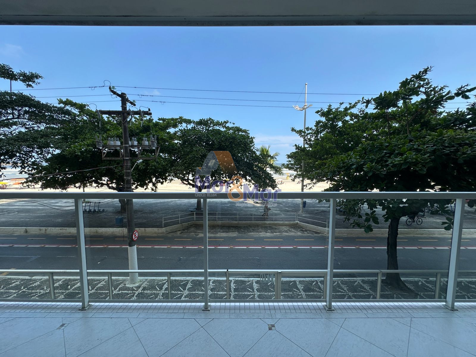 Apartamento Frente ao Mar, Pitangueiras, Guarujá - SP