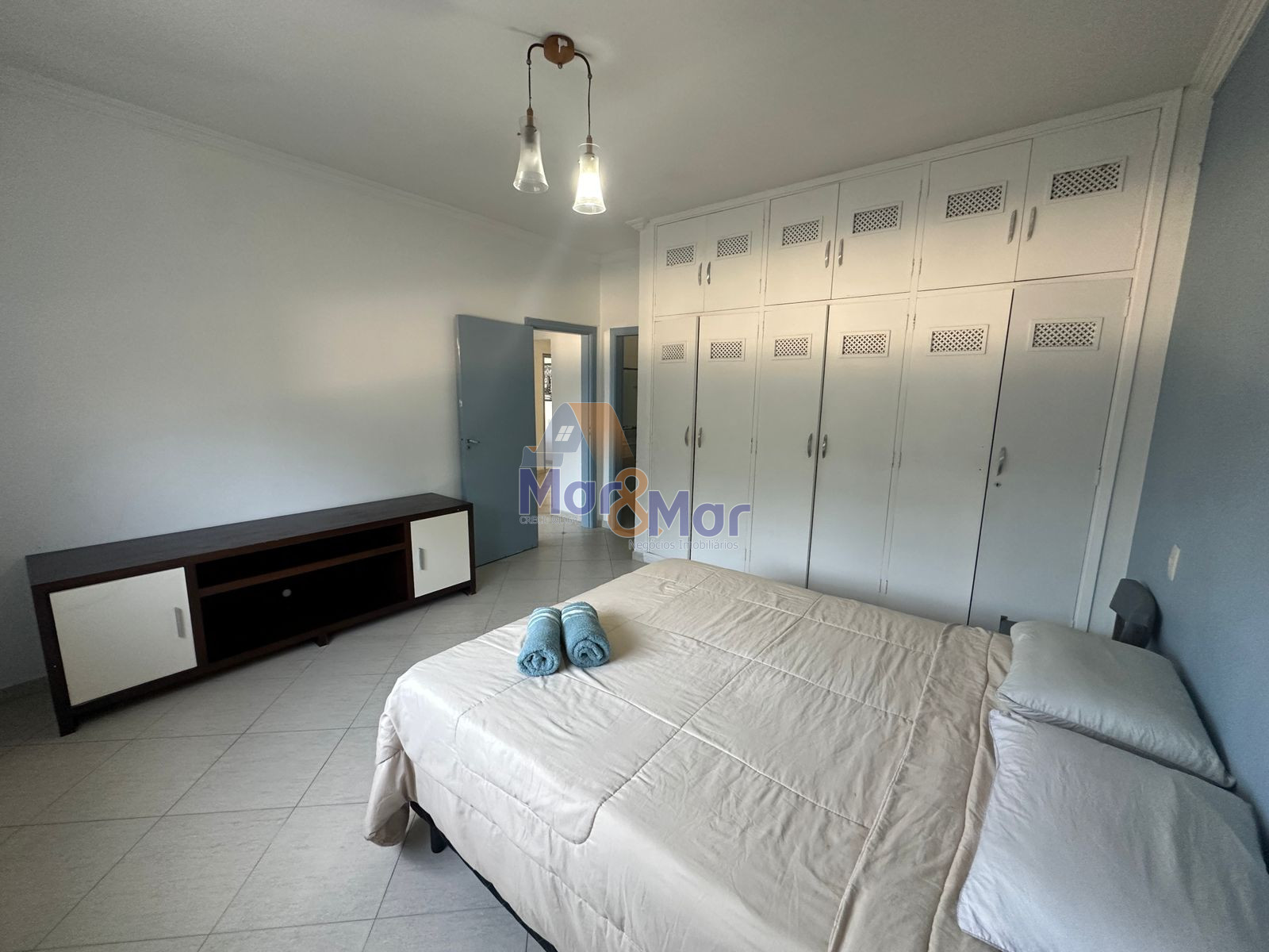 Apartamento Frente ao Mar, Pitangueiras, Guarujá - SP