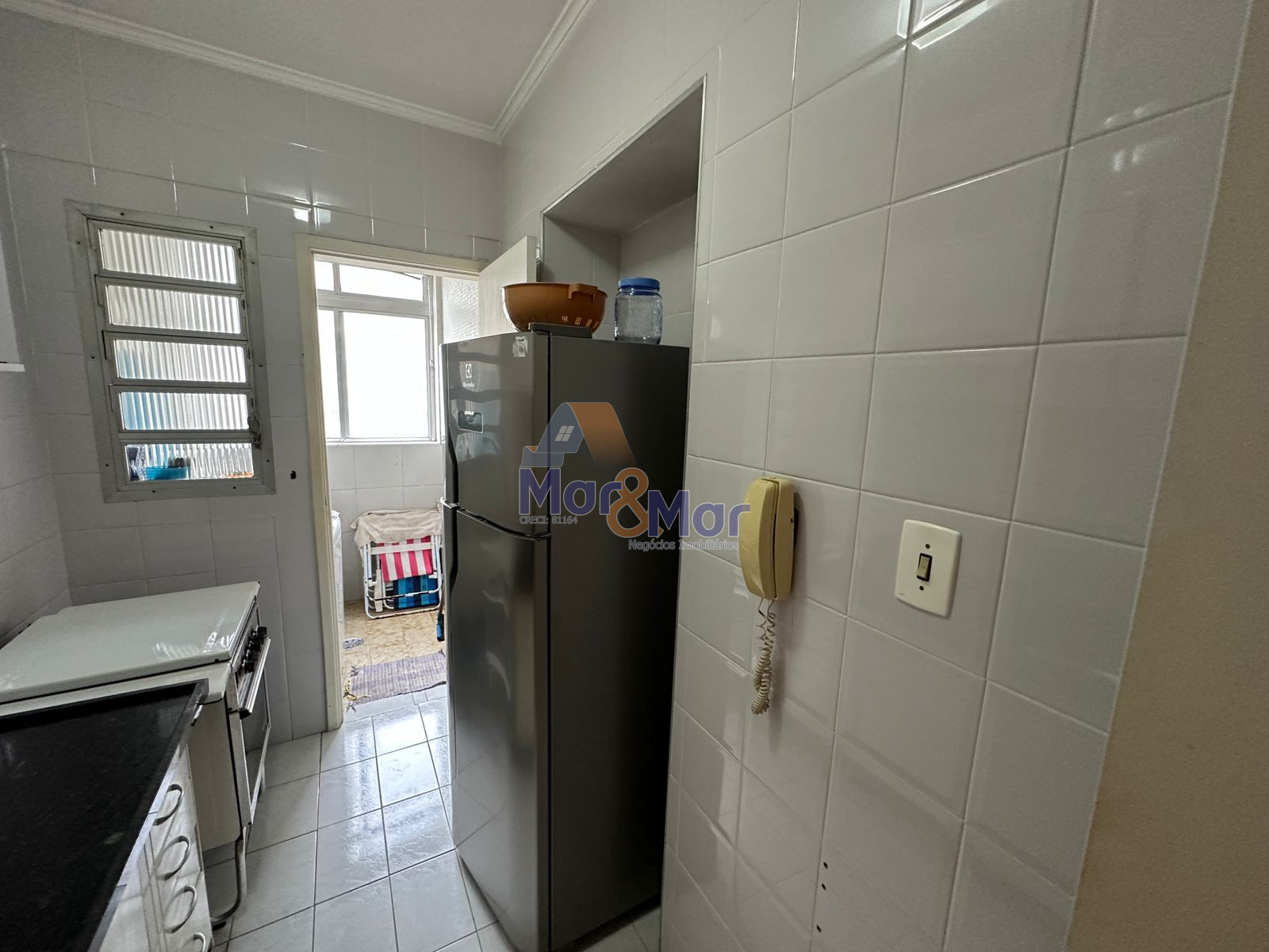 Apartamento na Praia das Pitangueiras, Guarujá - SP