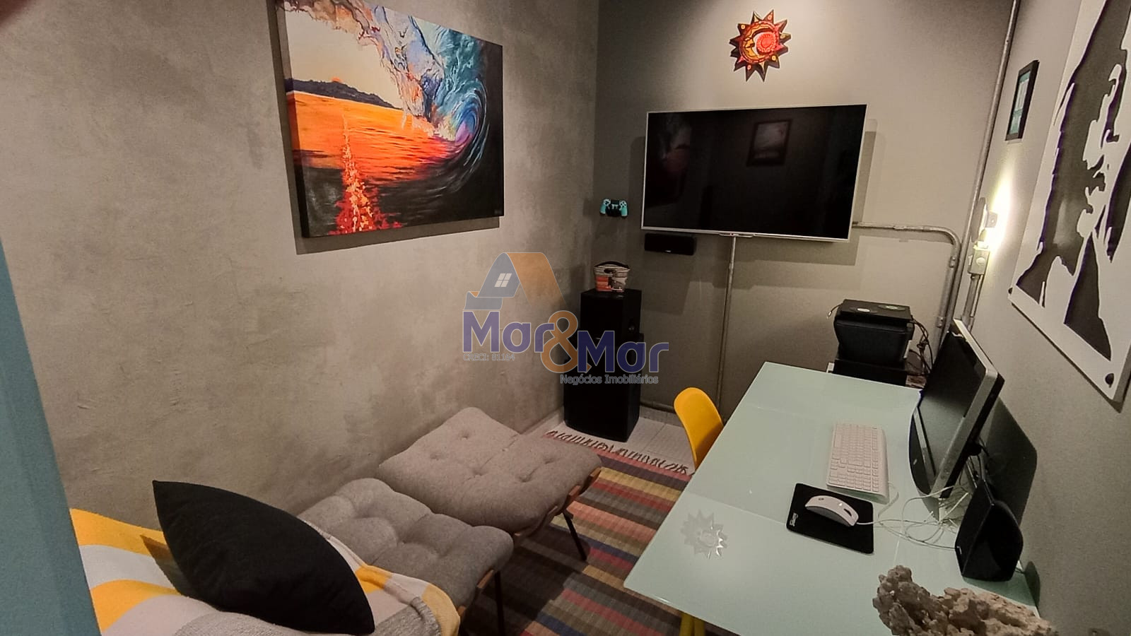 Apartamento na Praia das Pitangueiras, Guarujá - SP