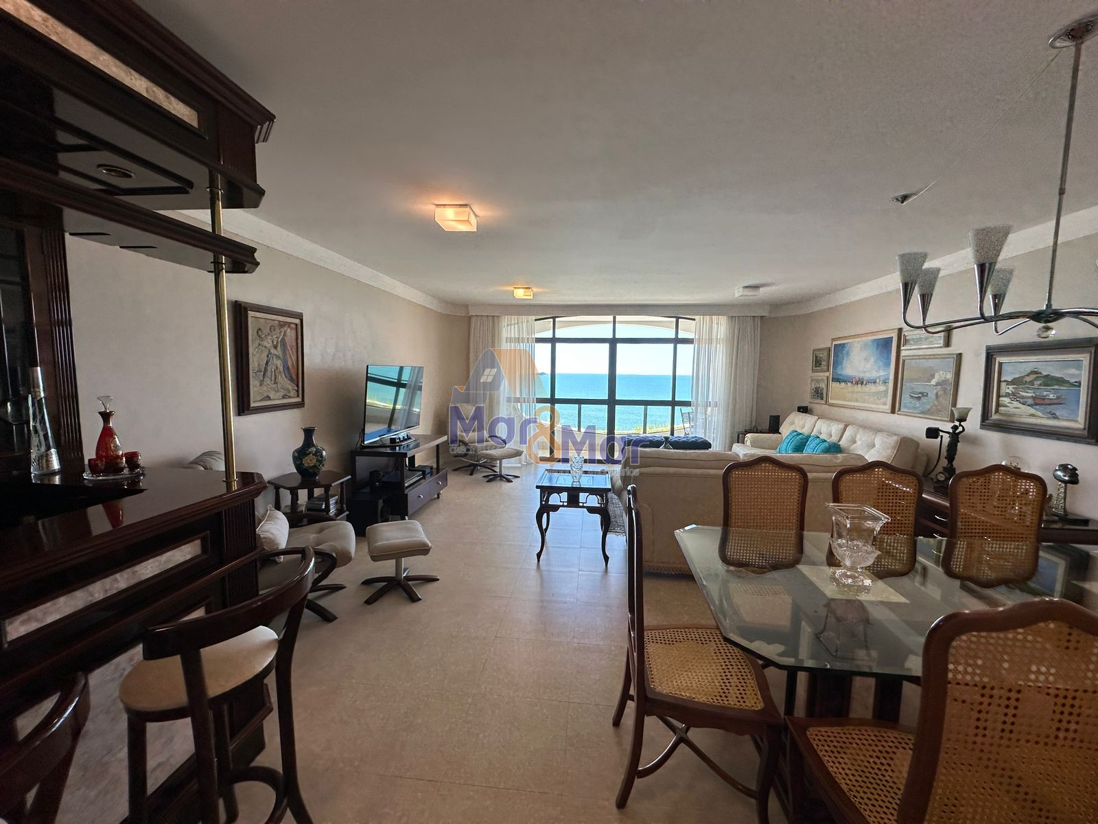 Apartamento Frente ao Mar, Praia Astúrias, Guarujá - SP