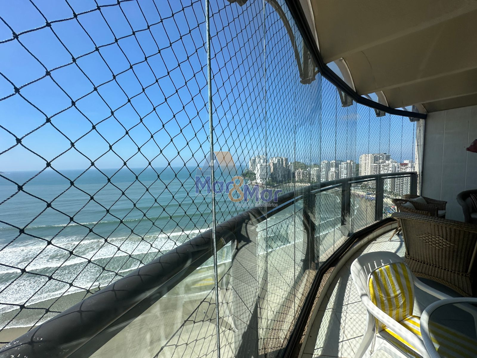 Apartamento Frente ao Mar Praia Astúrias, Guarujá - SP