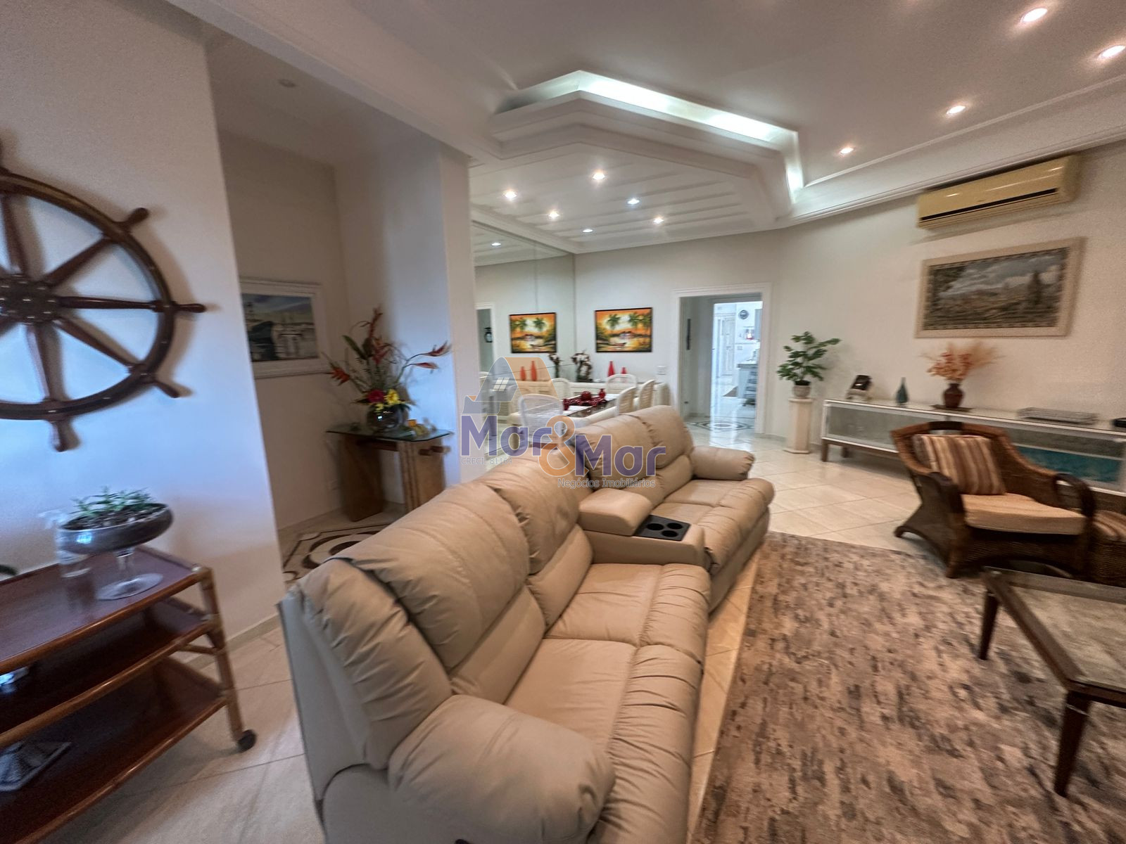 Apartamento Frente ao Mar Praia Astúrias, Guarujá - SP