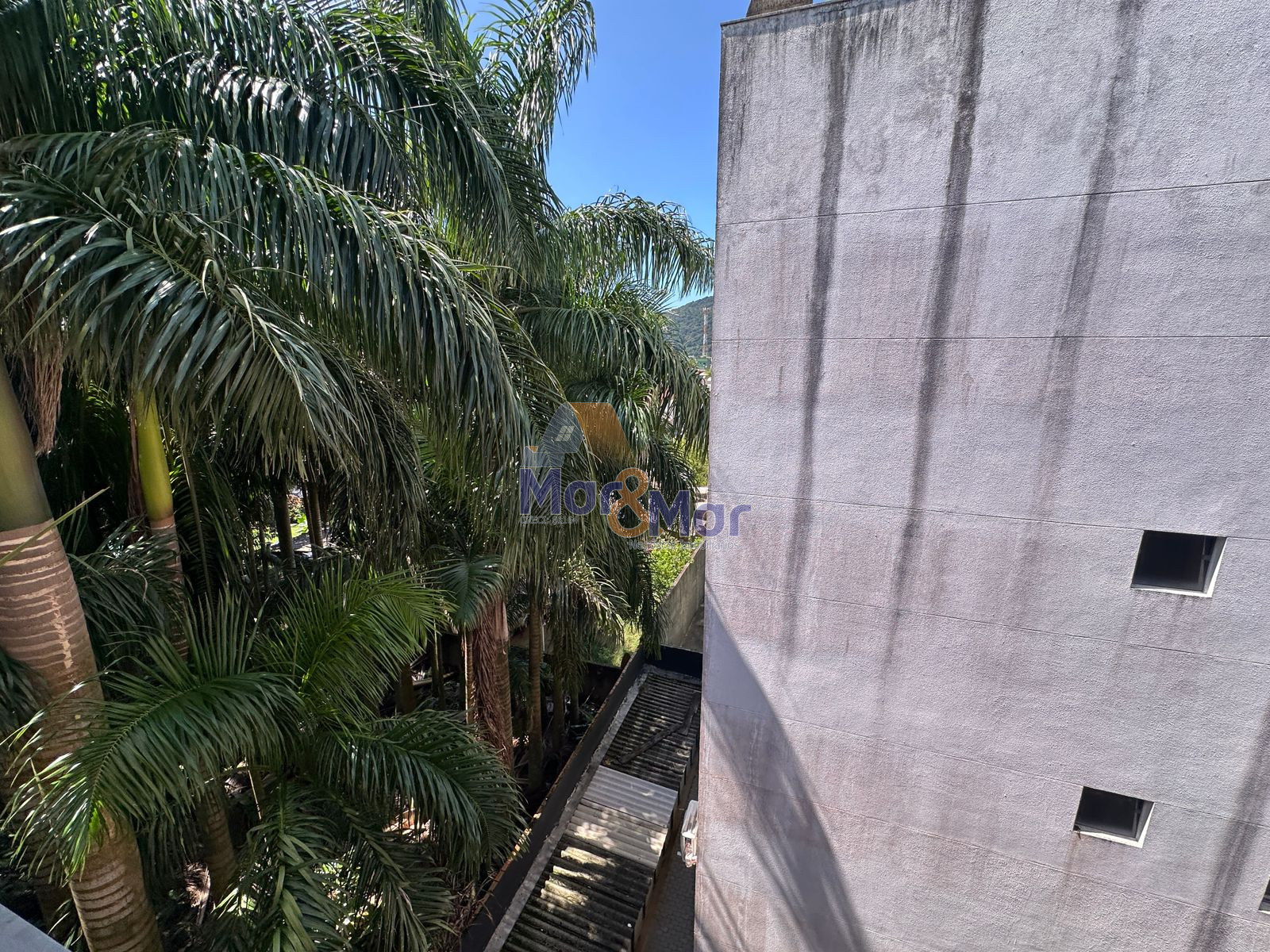 Apartamento na Praia da Enseada, Guarujá - SP