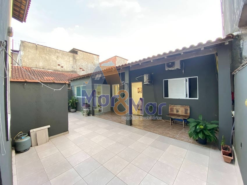 Casa-3-dormitorios-Enseada