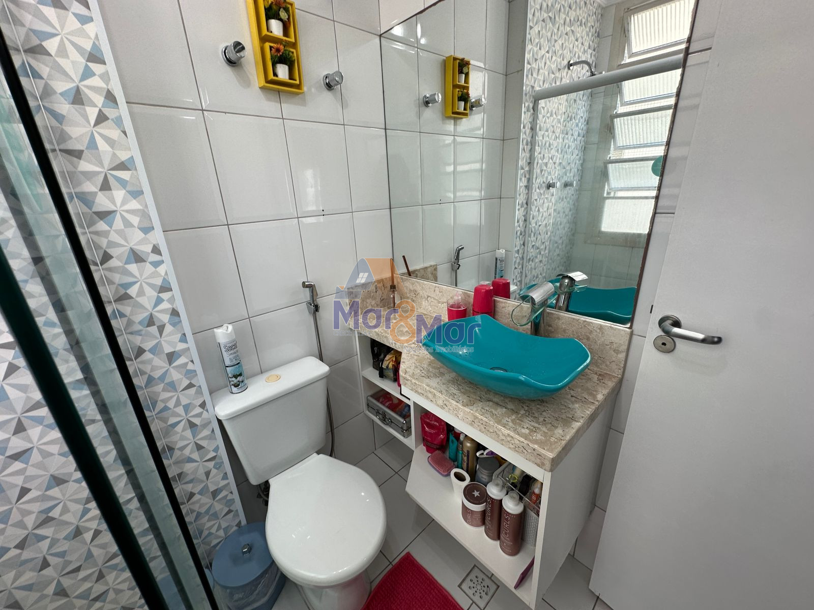 Apartamento Frente ao Mar nas Pitangueiras, Guarujá - SP