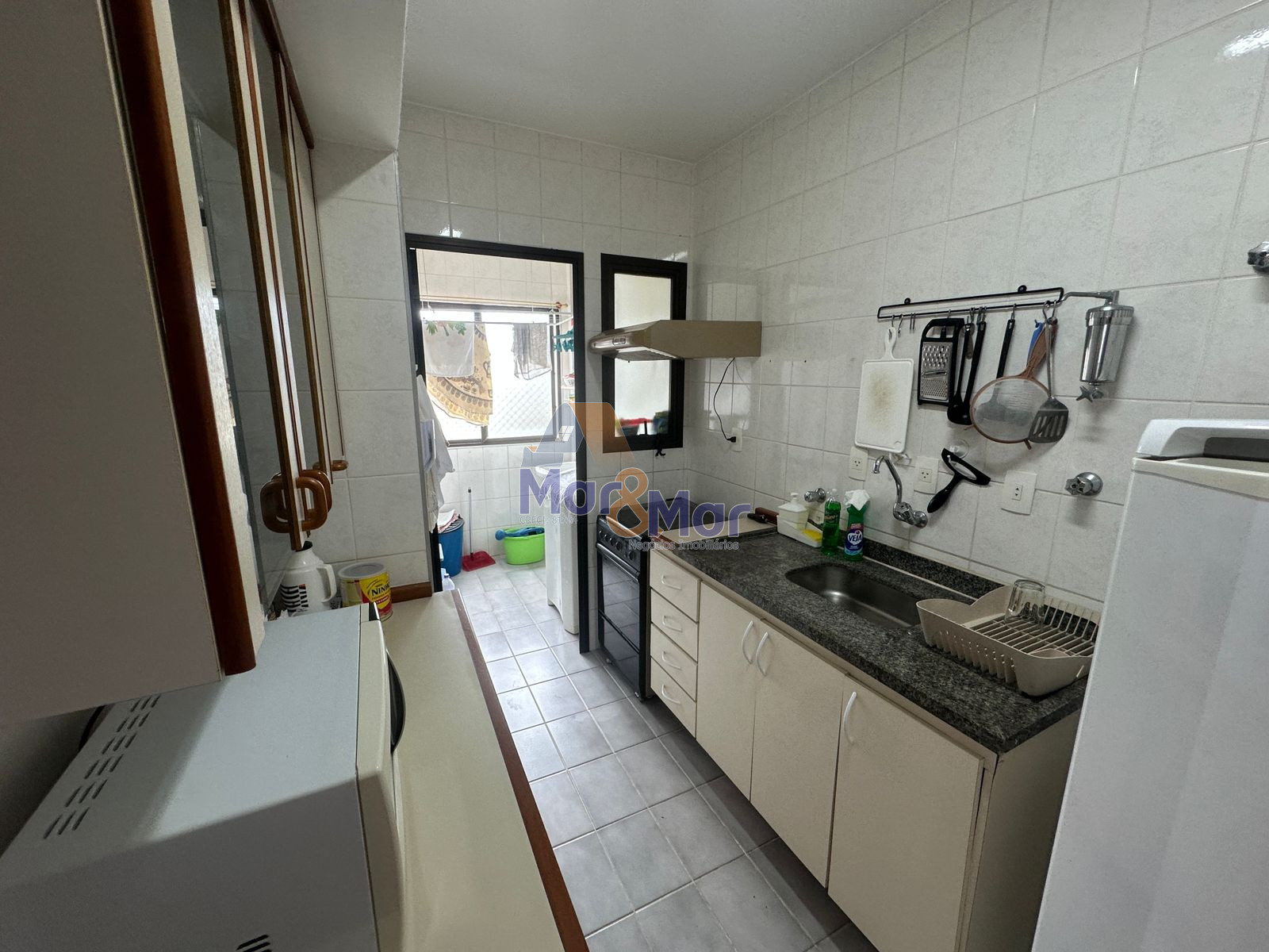 Apartamento na Praia da Enseada, Guarujá - SP