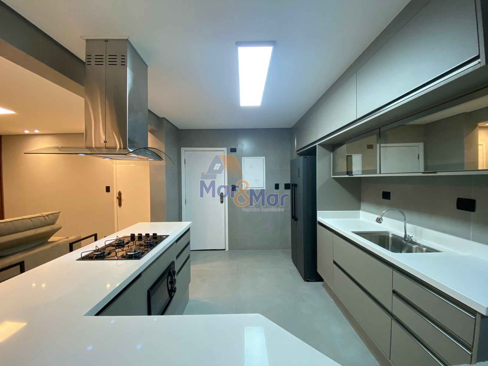 Apartamento na Ponta da Praia - Santos - SP