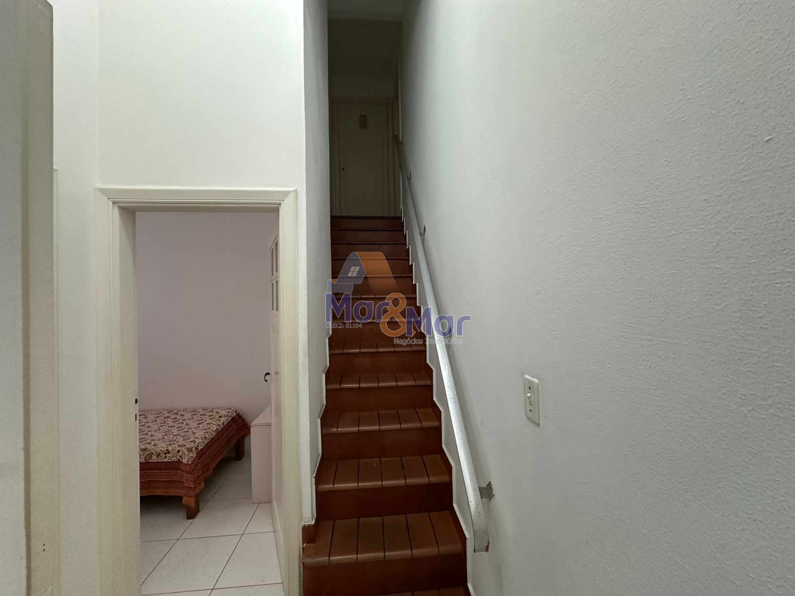 Apartamento Frente ao Mar nas Pitangueiras, Guarujá - SP