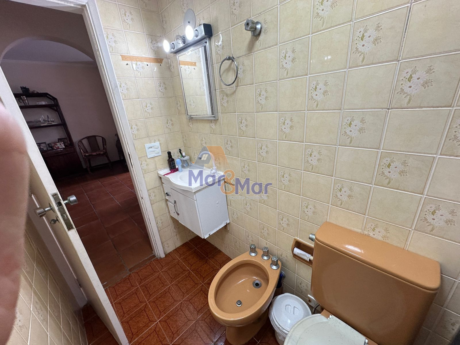 Apartamento na Praia da Enseada, Guarujá - SP