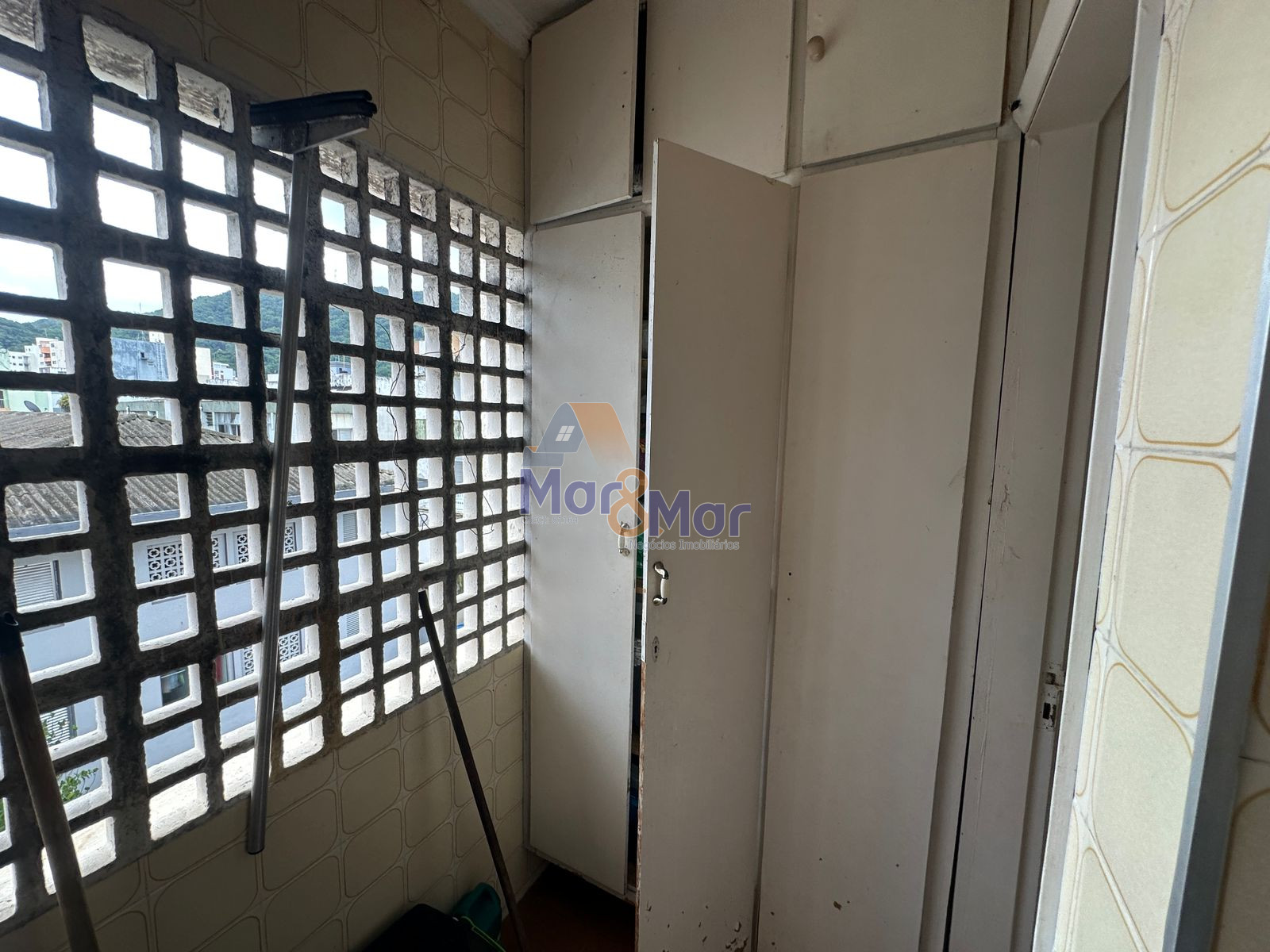 Apartamento na Praia da Enseada, Guarujá - SP