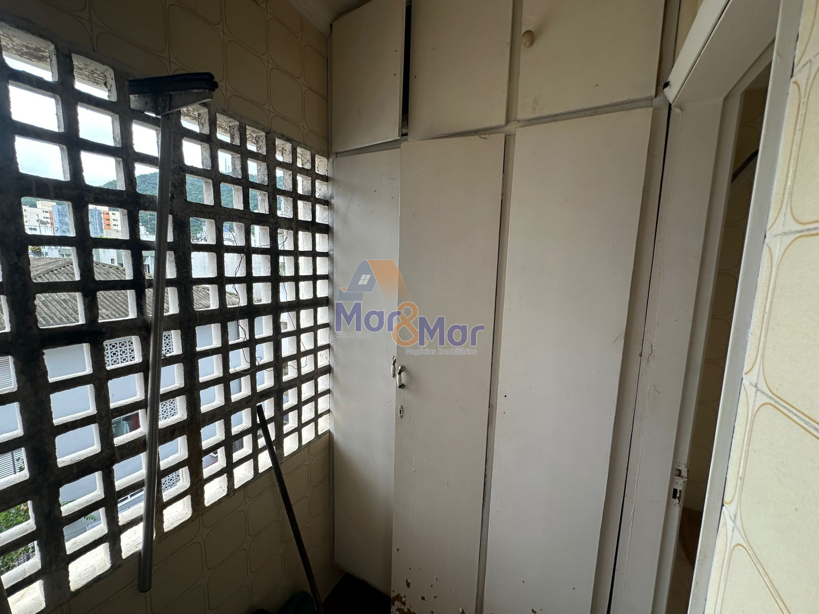 Apartamento na Praia da Enseada, Guarujá - SP
