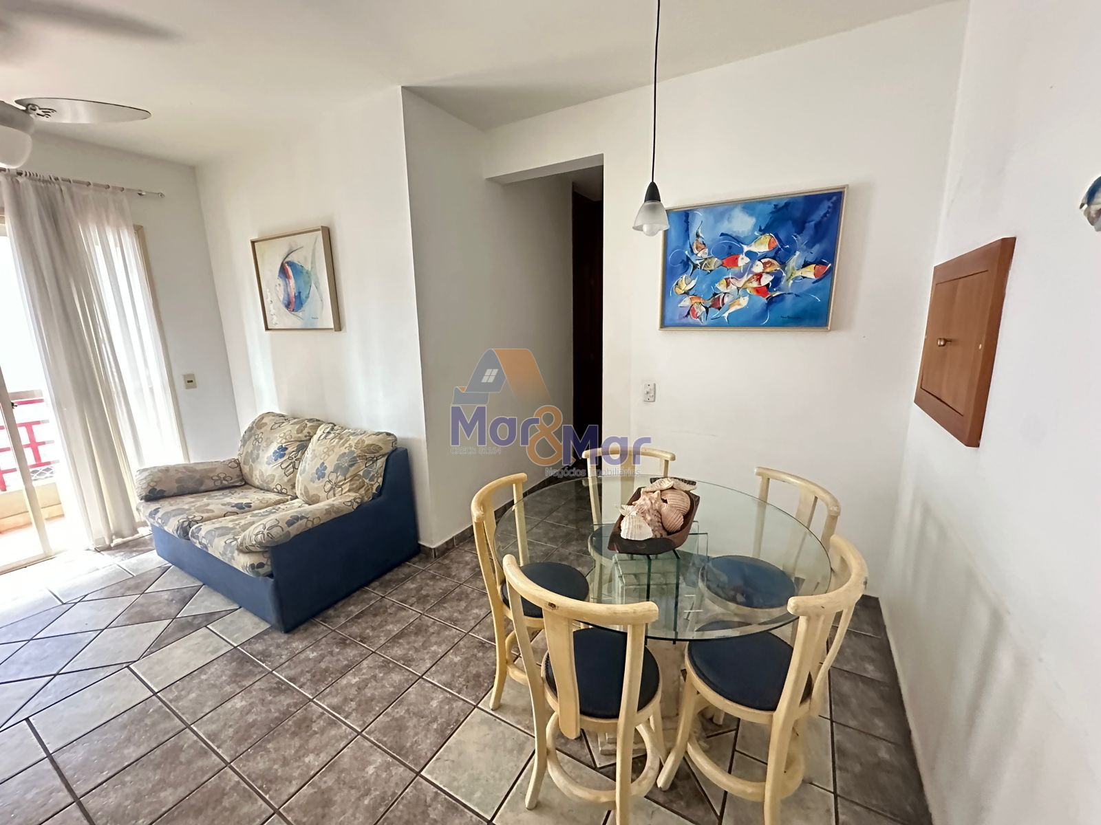 Apartamento na Praia da Enseada, Guarujá - SP