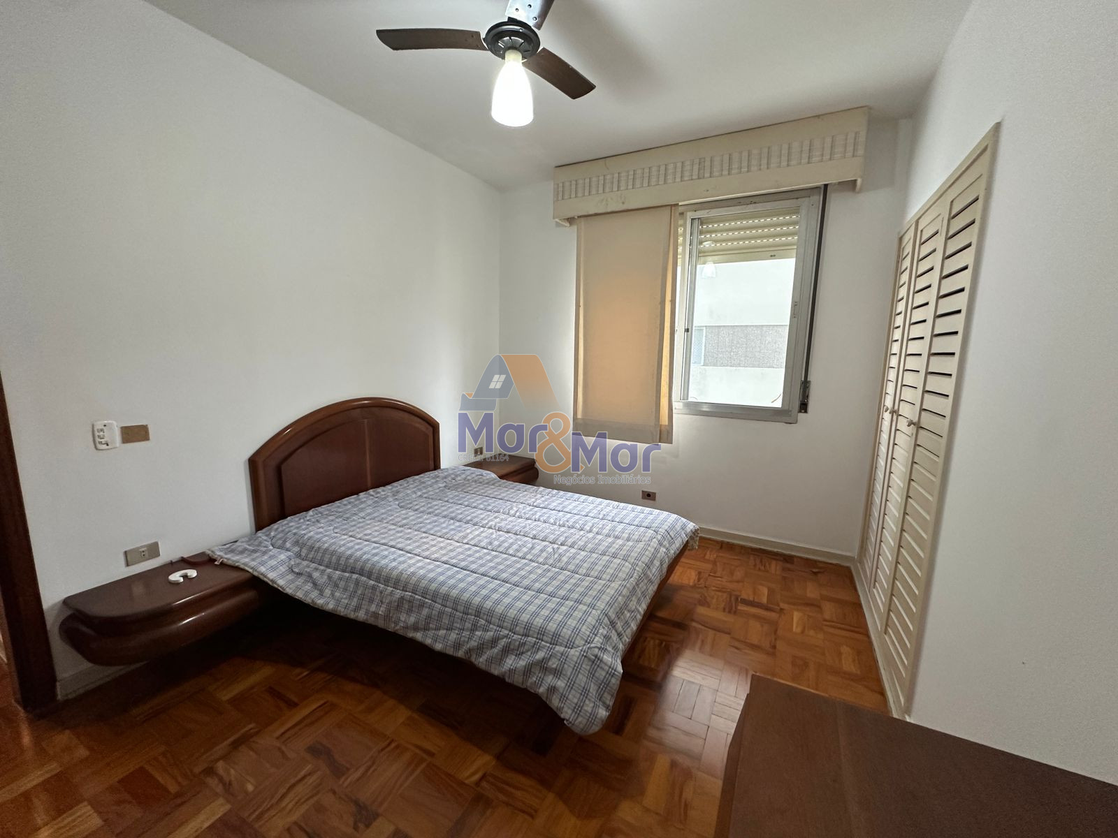 Apartamento Frente ao Mar nas Pitangueiras, Guarujá - SP