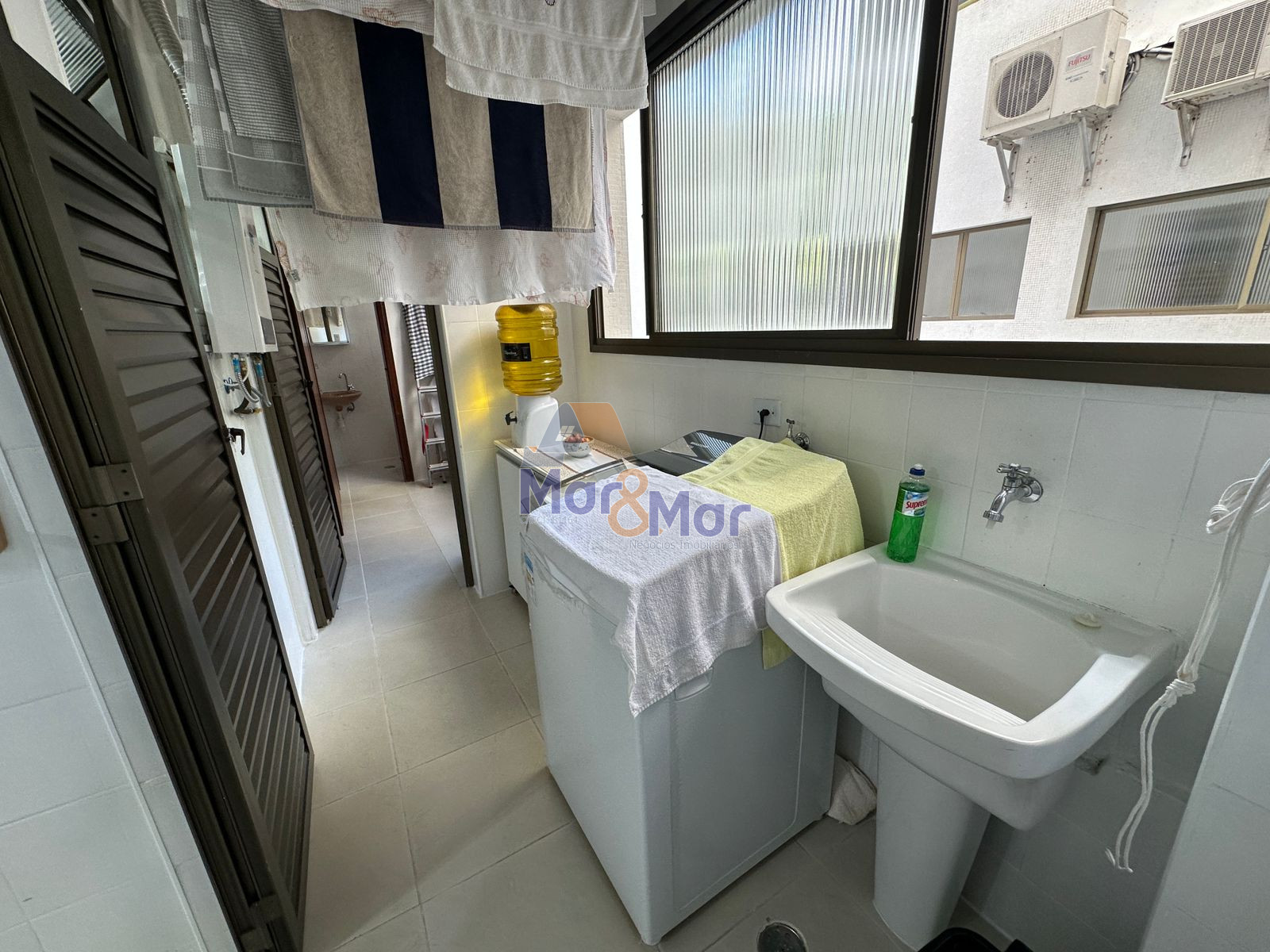 Apartamento, Praia da Pitangueiras, Guarujá - SP