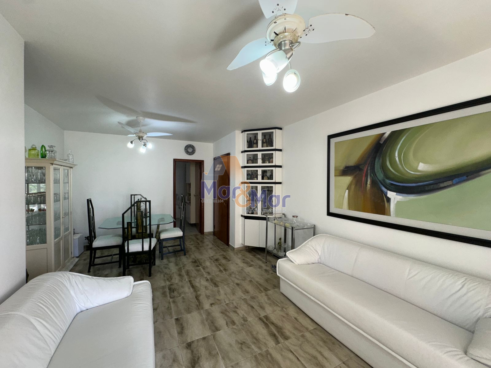 Apartamento, Praia da Pitangueiras, Guarujá - SP