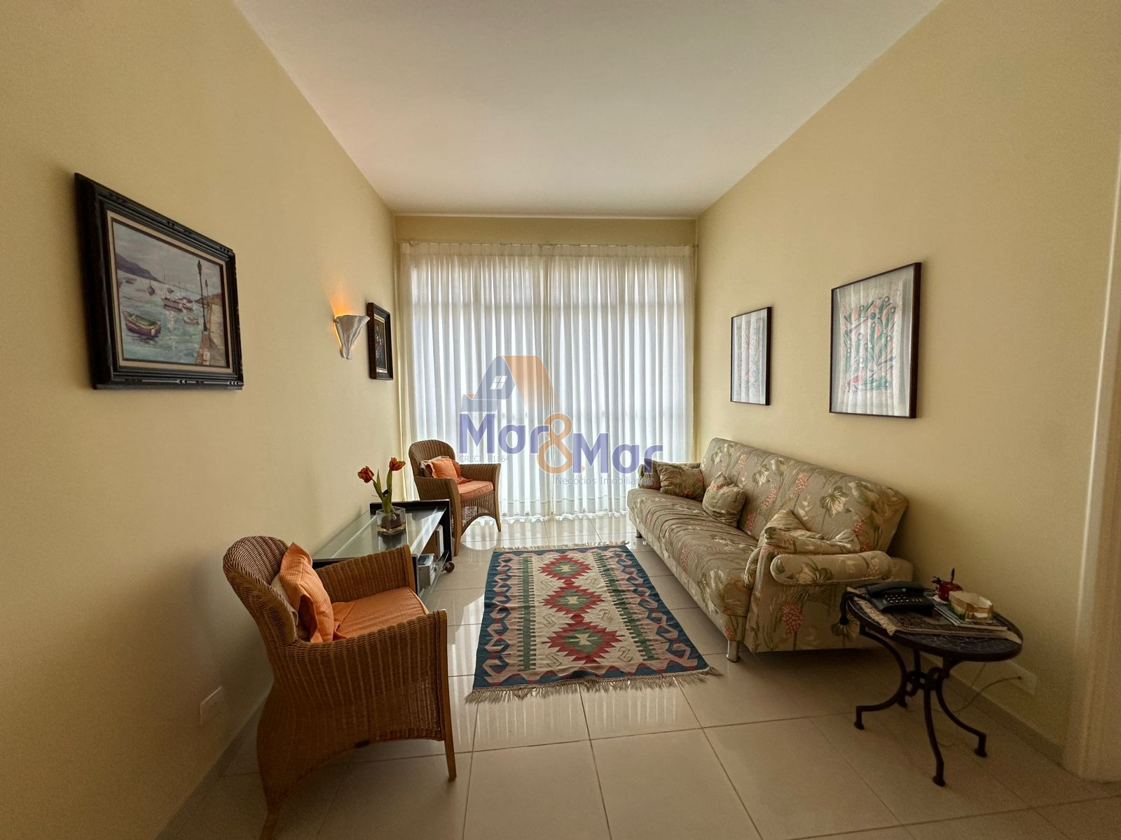 Apartamento-2-dormitorios-Pitangueiras