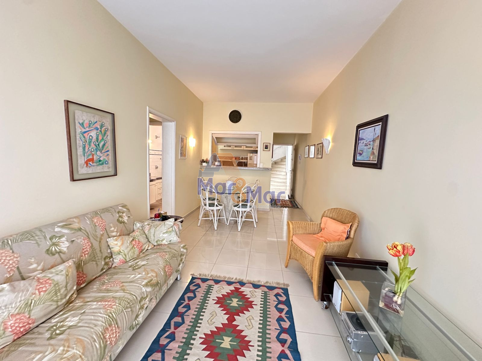 Apartamento-2-dormitorios-Pitangueiras