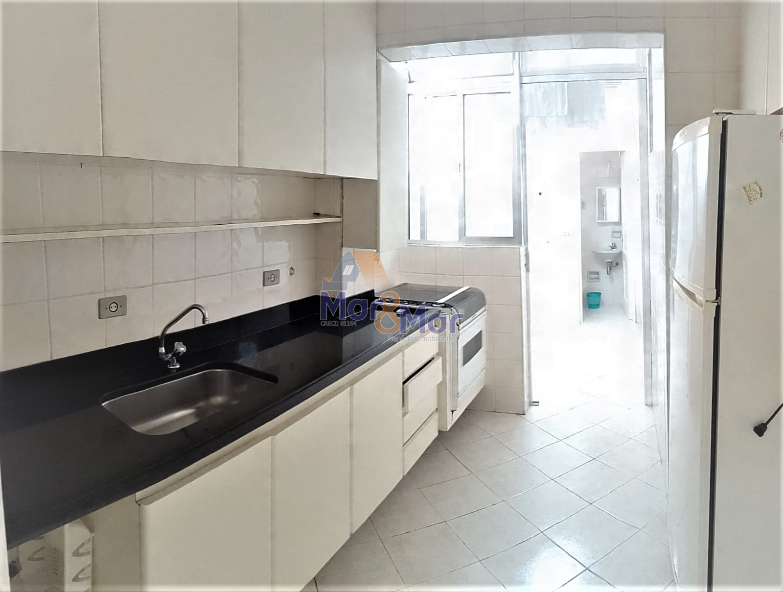 Apartamento Frente ao Mar nas Pitangueiras, Guarujá - SP