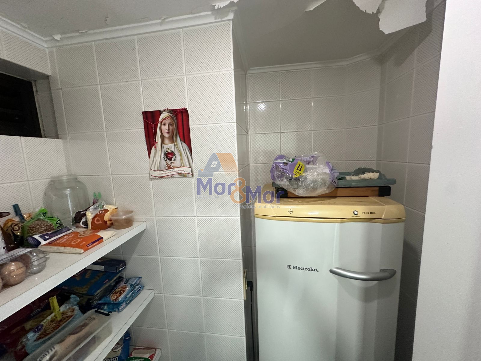Apartamento na Praia da Pitangueiras, Guarujá - SP