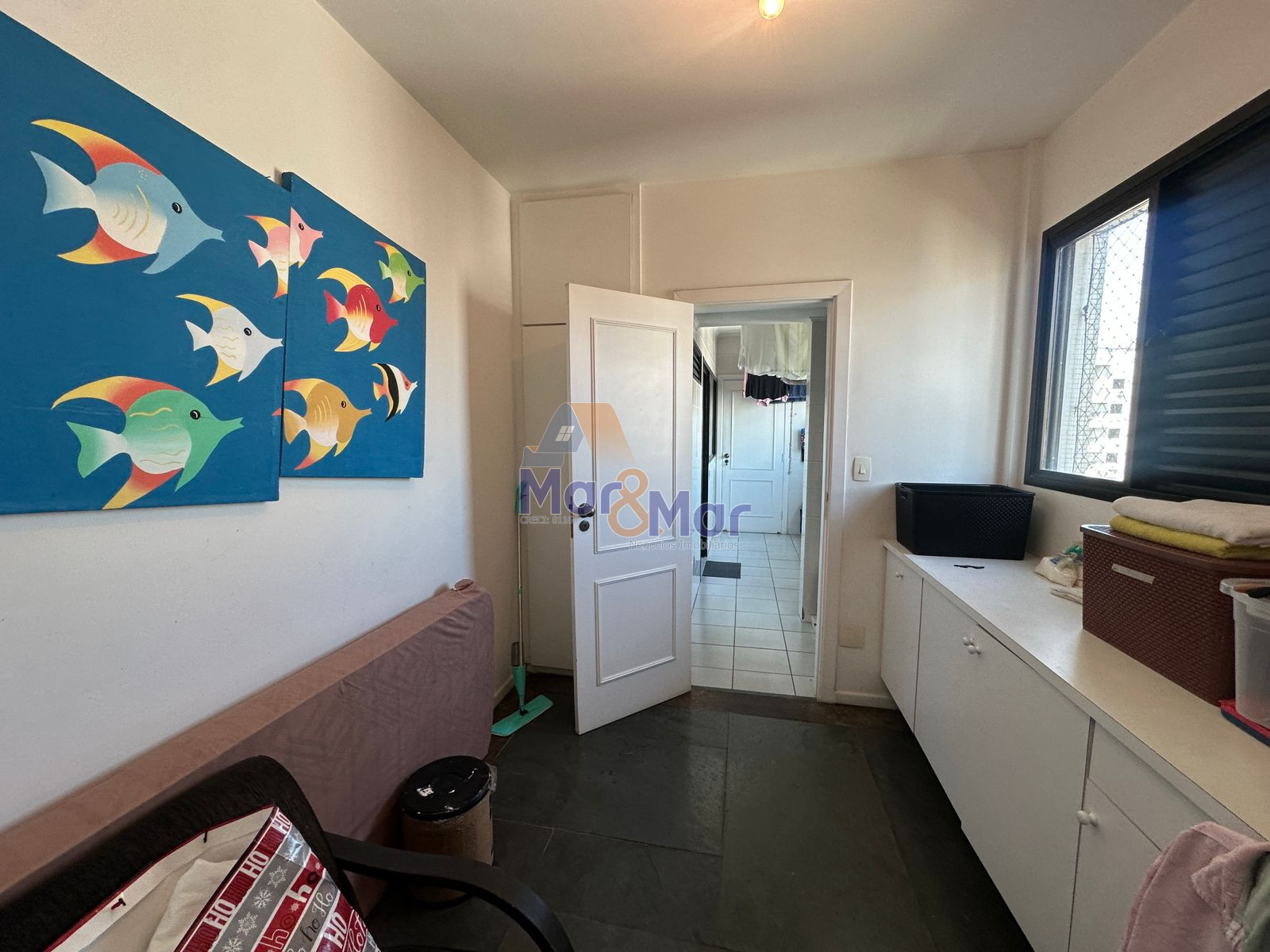 Apartamento na Praia da Pitangueiras, Guarujá - SP