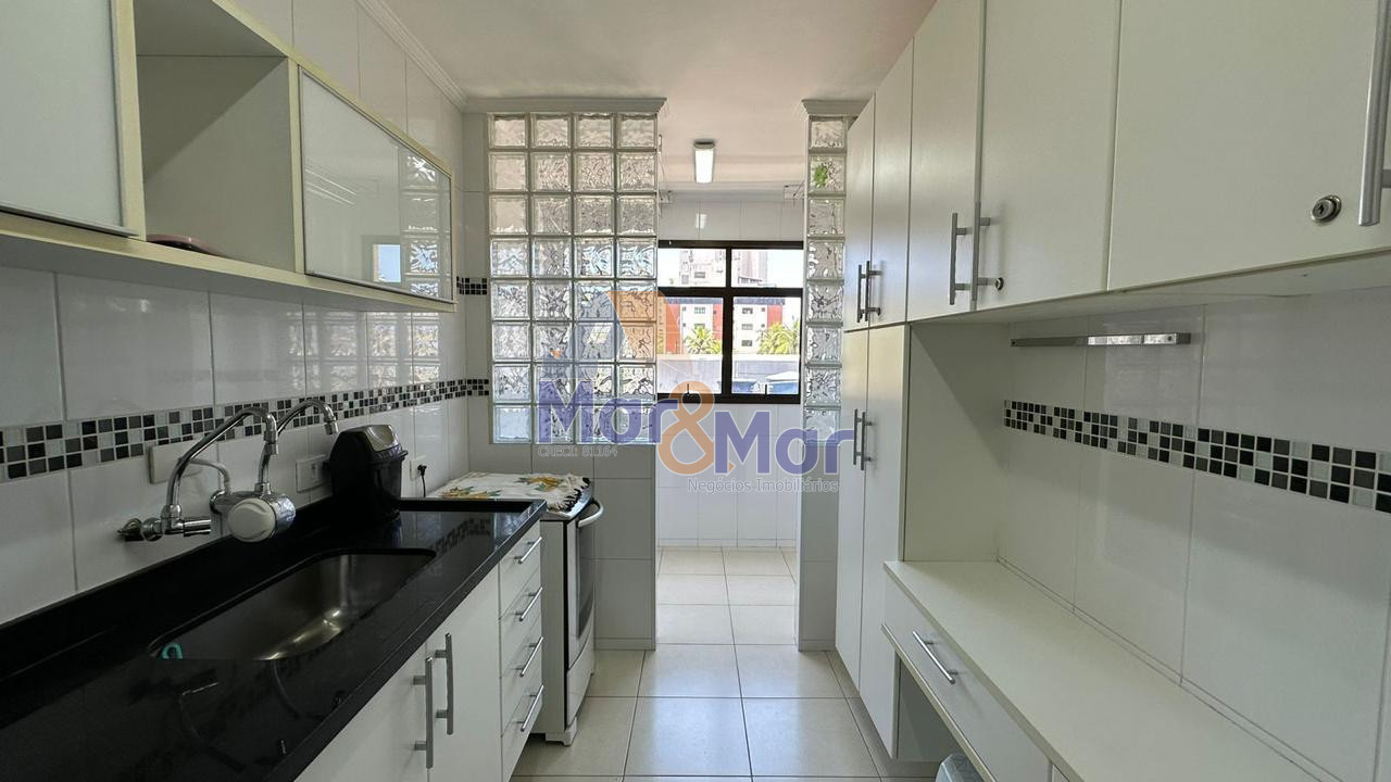 Apartamento na Praia da Enseada, Guarujá - SP