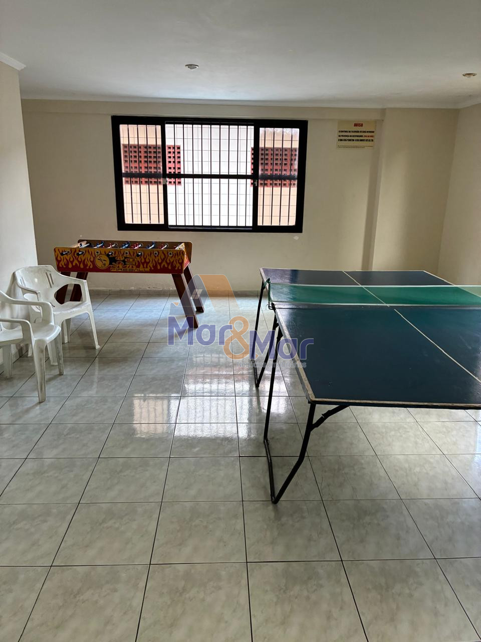 Apartamento na Praia da Enseada, Guarujá - SP