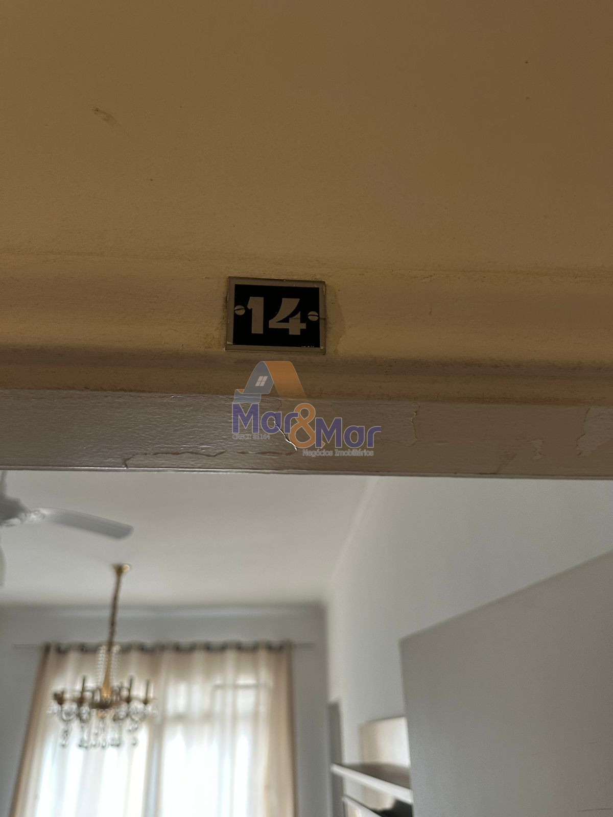 Apartamento na Praia das Pitangueiras, Guarujá - SP
