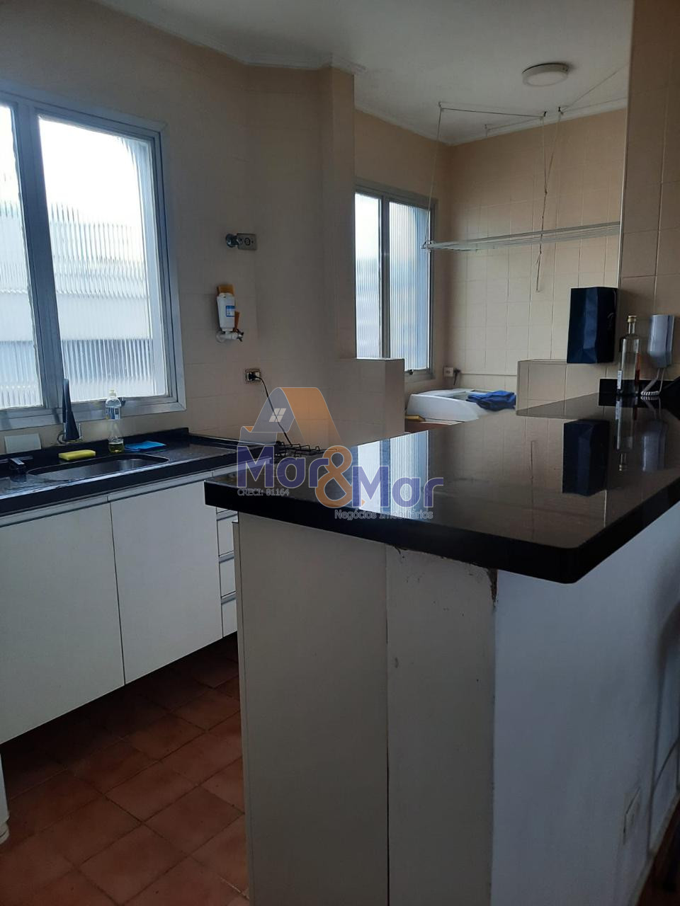Apartamento na Praia das Astúrias, Guarujá - SP