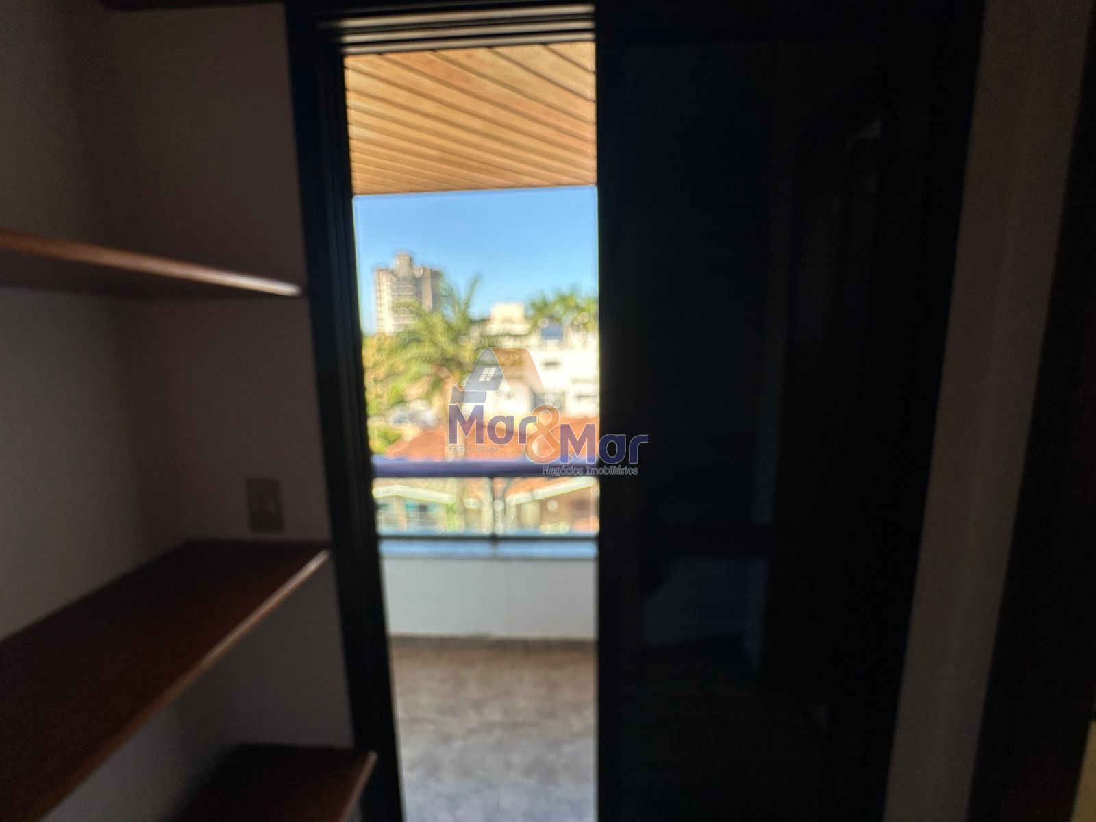 Apartamento na Praia da Enseada, Guarujá - SP