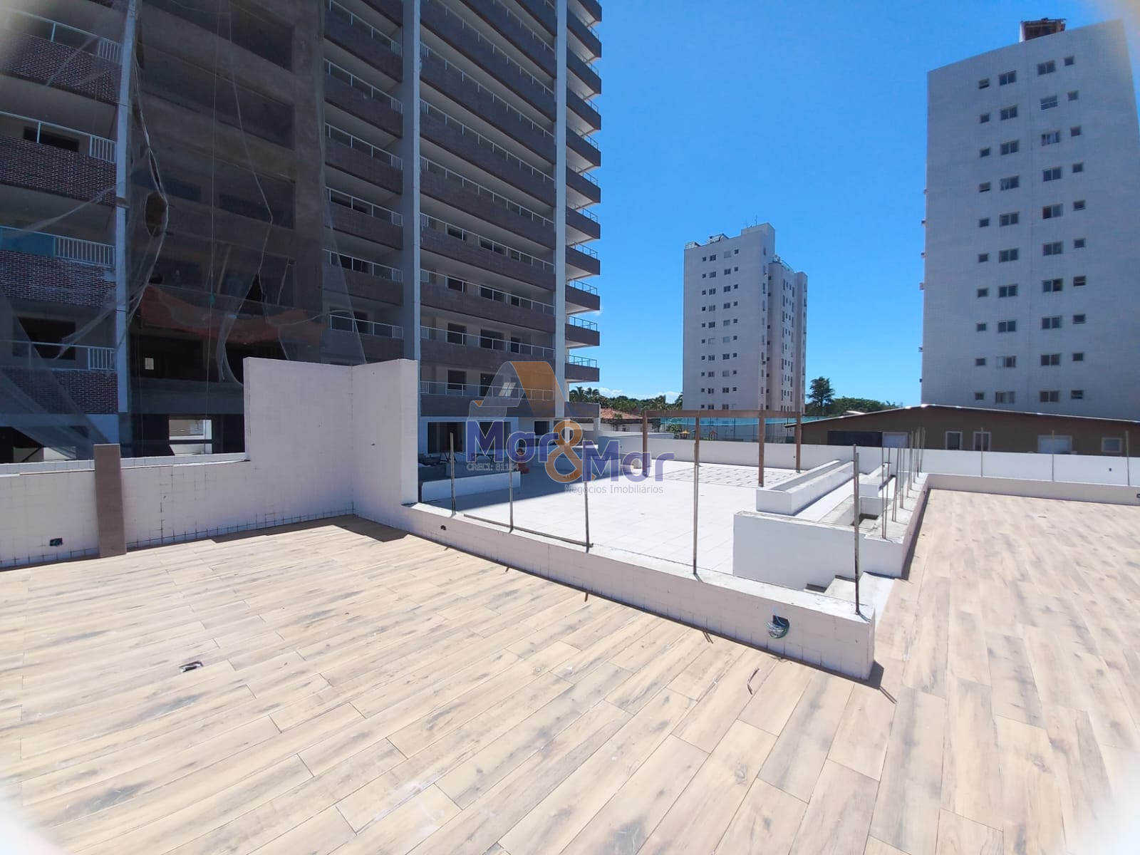 Apartamento na Praia da Enseada, Guarujá - SP