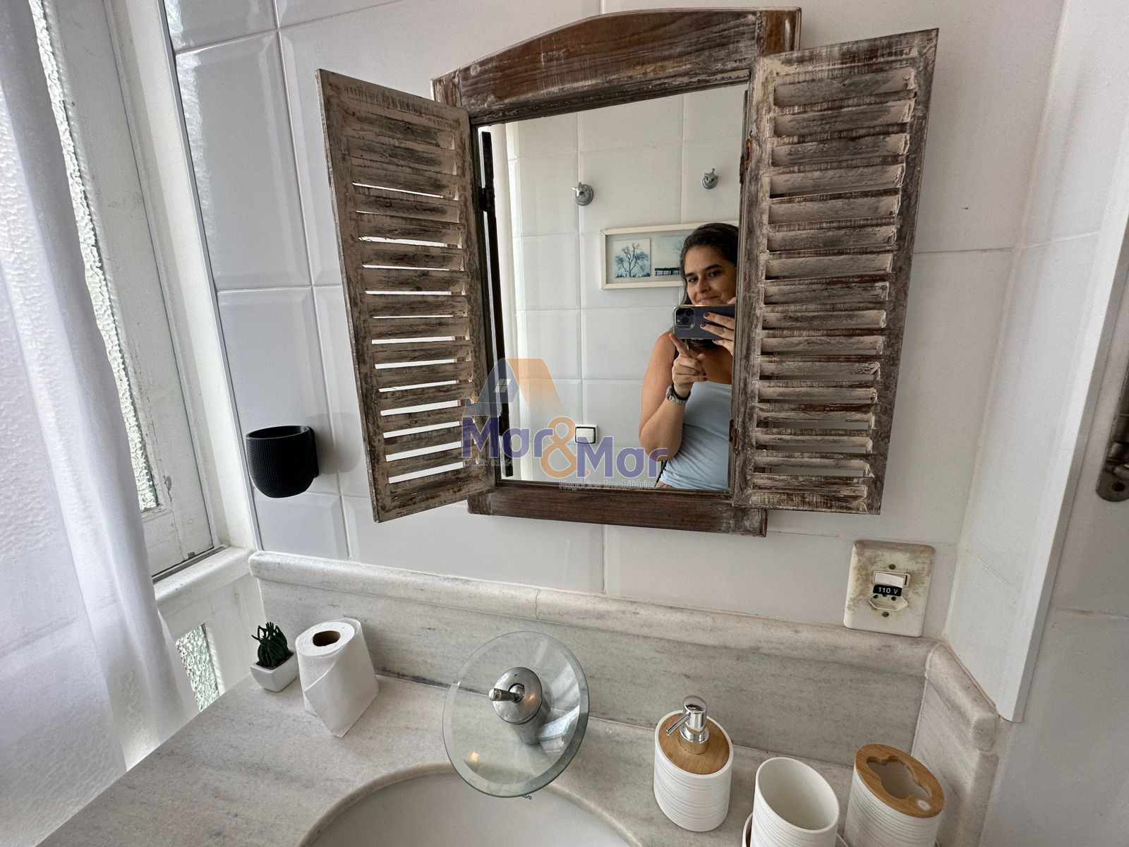 Apartamento Frente ao Mar nas Pitangueiras, Guarujá - SP