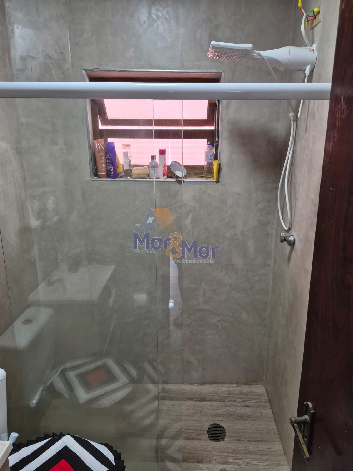 Apartamento na Praia da Enseada, Guarujá - SP