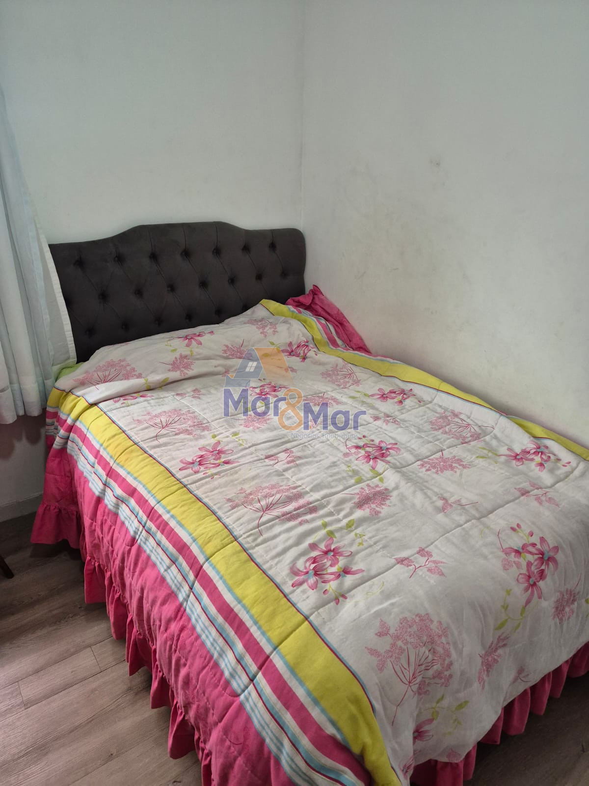 Apartamento na Praia da Enseada, Guarujá - SP