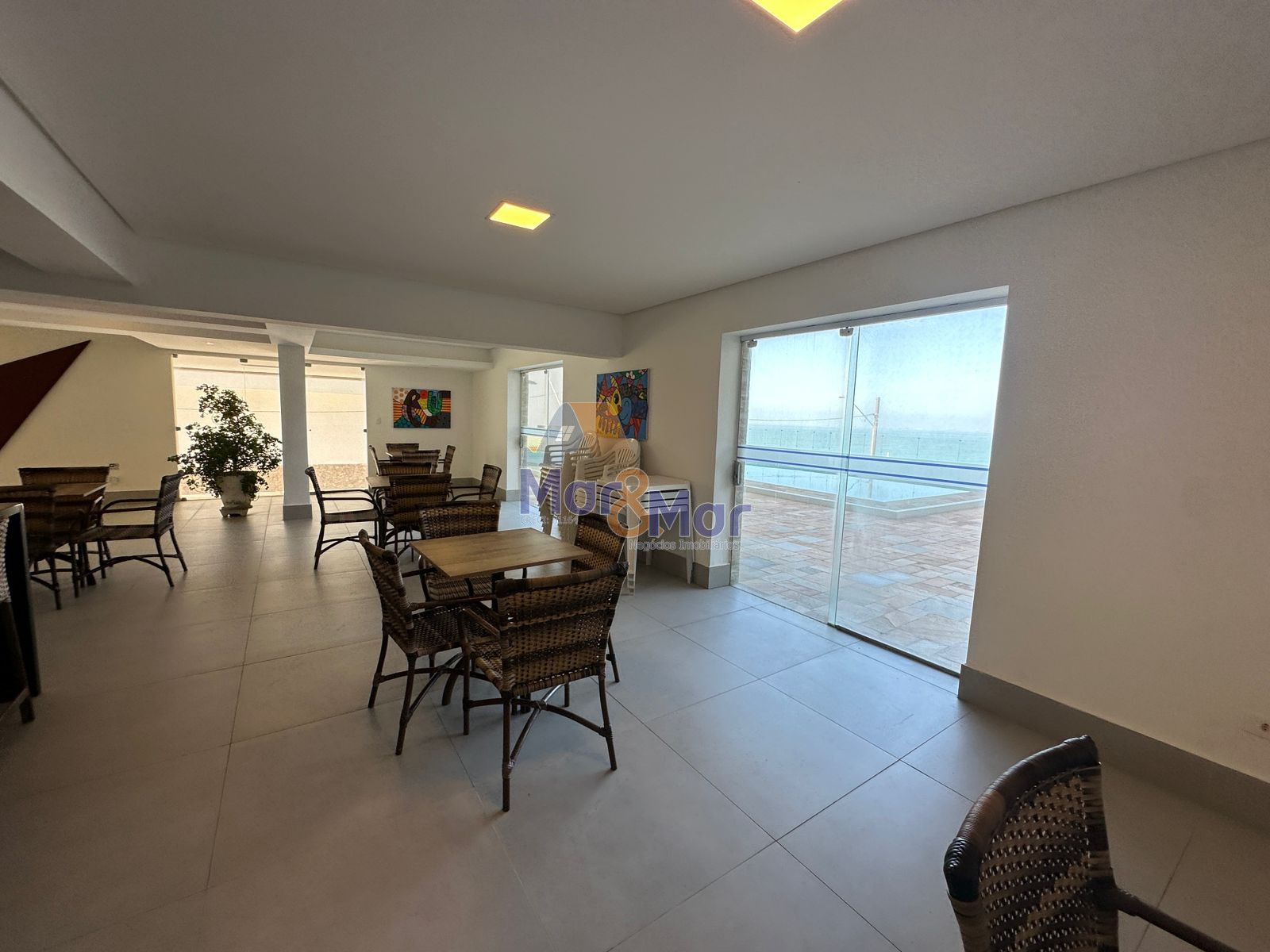 Apartamento Frente Mar, Praia das Astúrias, Guarujá - SP