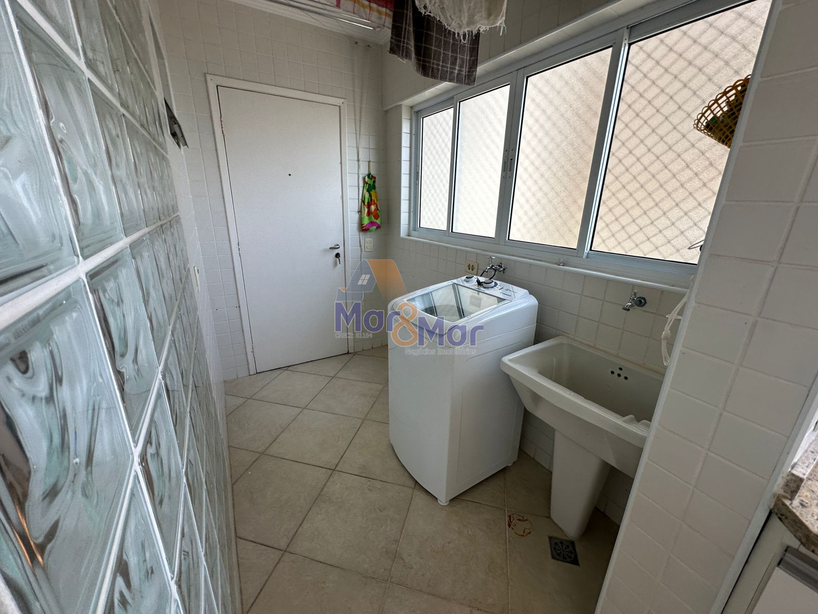 Apartamento Frente Mar,  Praia das Astúrias, Guarujá - SP