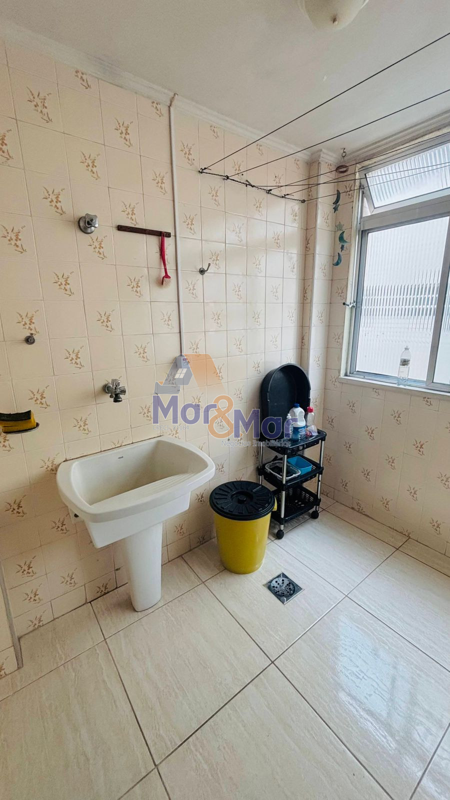 Apartamento na Praia da Enseada, Guarujá - SP