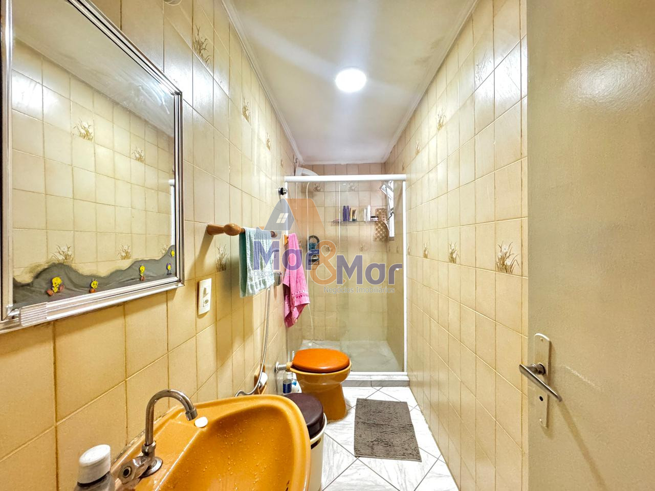 Apartamento na Praia das Astúrias, Guarujá - SP