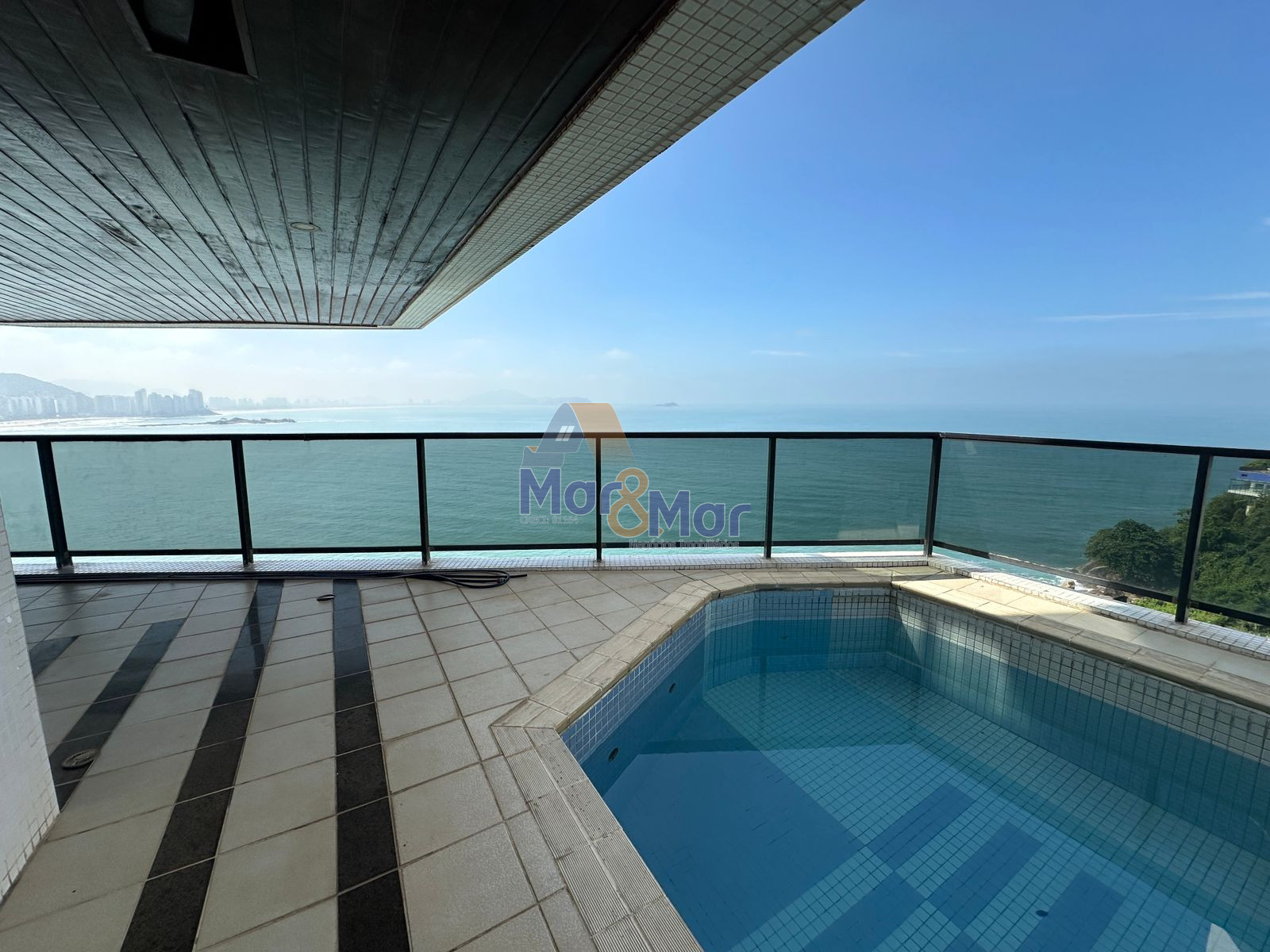 Apartamento Frente Mar, Praia das Astúrias , Guarujá - SP