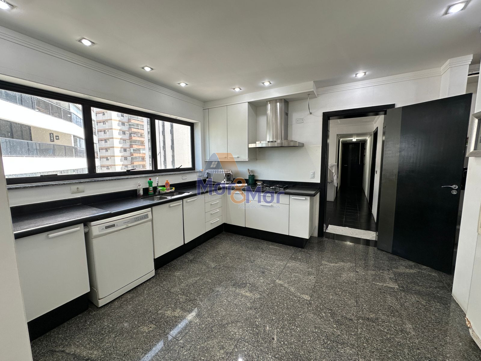 Apartamento Frente Mar, Praia das Astúrias , Guarujá - SP