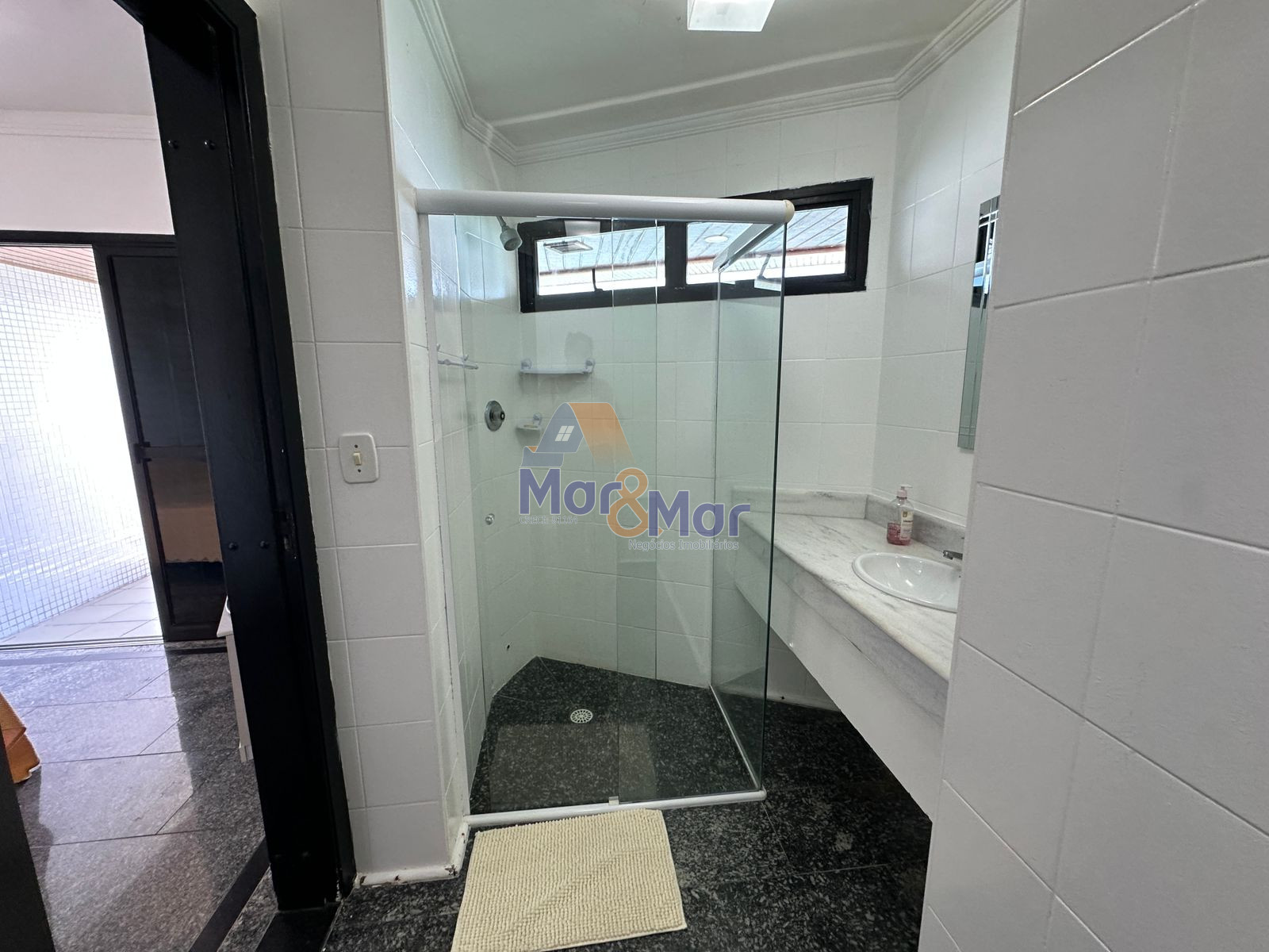 Apartamento Frente Mar, Praia das Astúrias , Guarujá - SP
