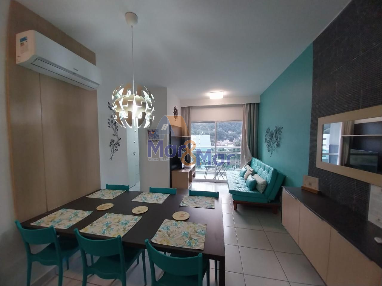 Apartamento na Praia da Enseada, Guarujá - SP