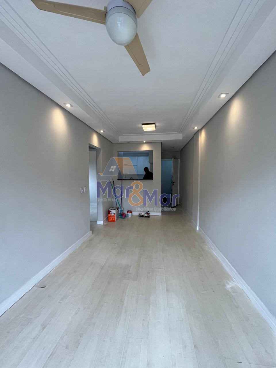 Apartamento na Praia da Enseada, Guarujá - SP