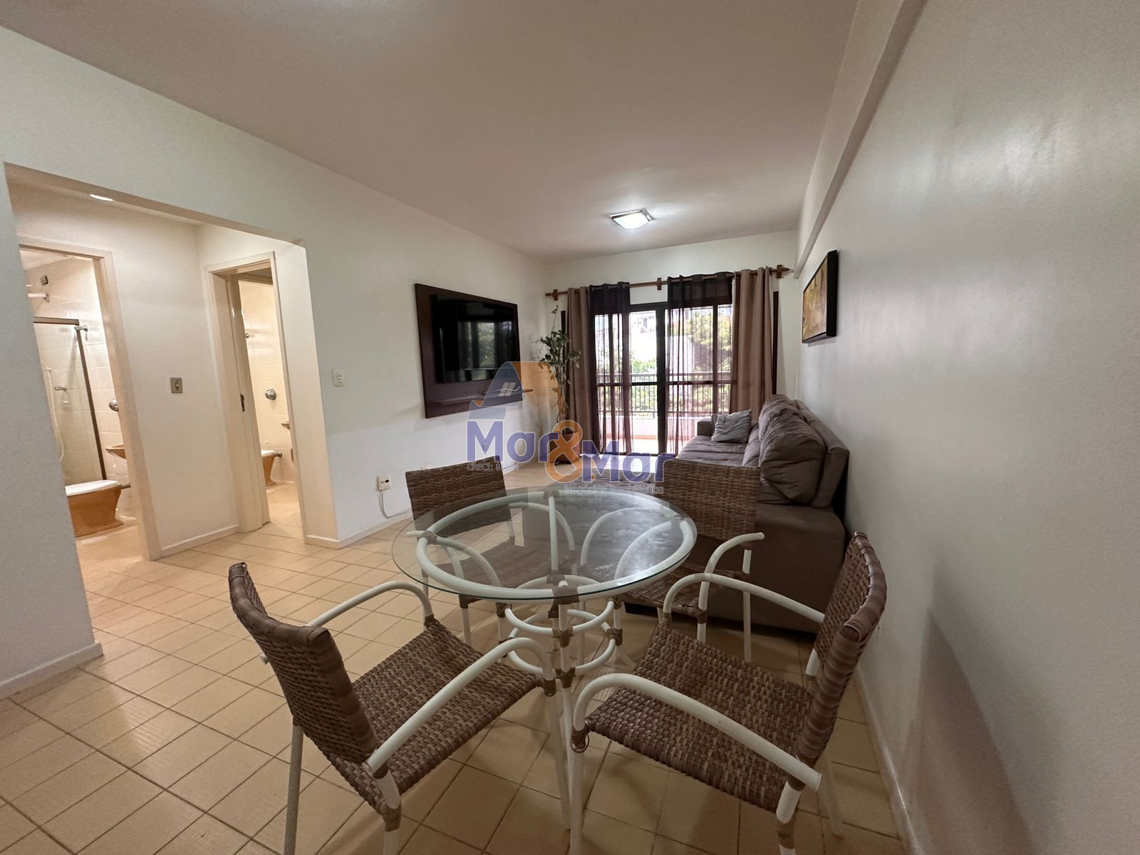 Apartamento-2-dormitorios-Jardim Las Palmas