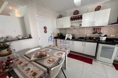 Apartamento na Praia das Pitangueiras, Guarujá - SP