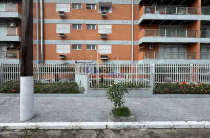 Apartamento na Praia da Enseada, Guarujá - SP